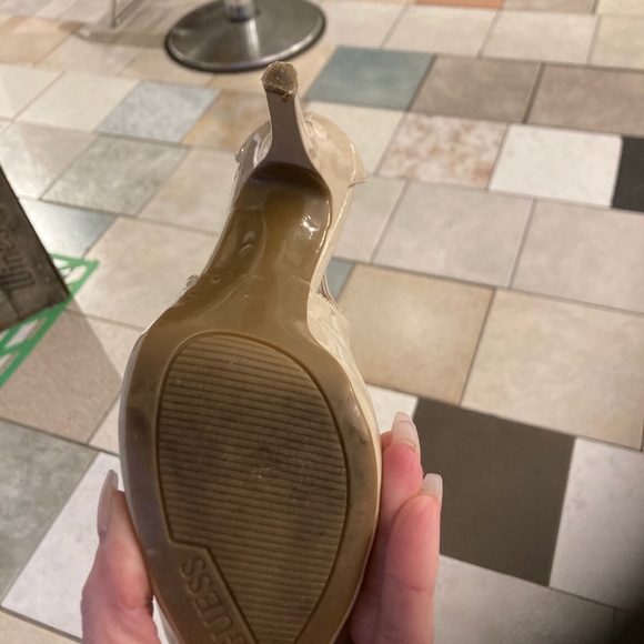 Guess heels - Picture 3 of 5
